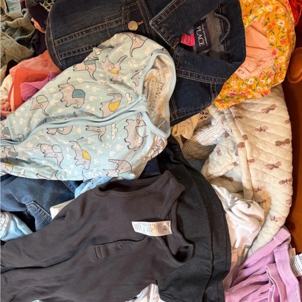 EUC RESELLERS BUNDLE OF 50 NB-5T MIXED SEASONS/GENDER
